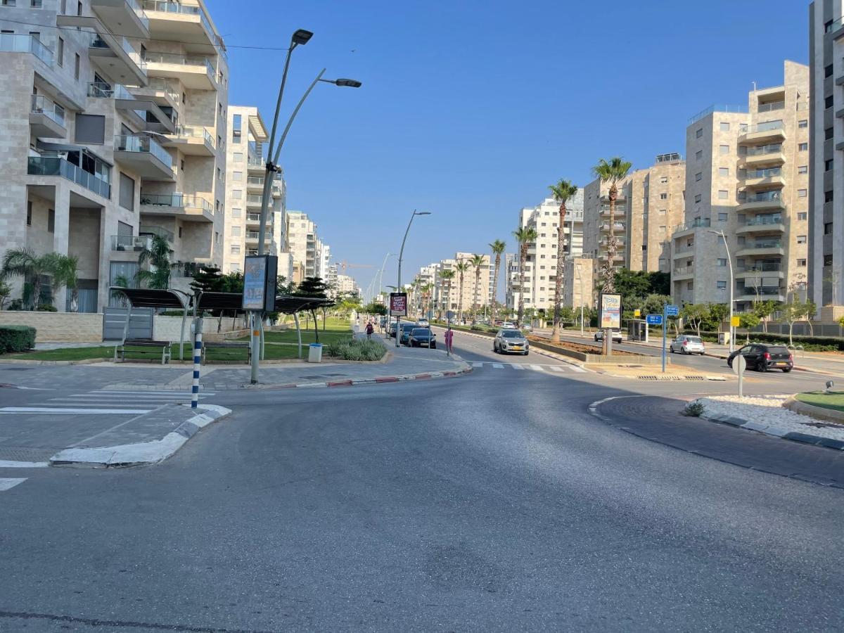 #דירת יוקרה על הים Sunset Beach Apartment# Givat Olga Экстерьер фото