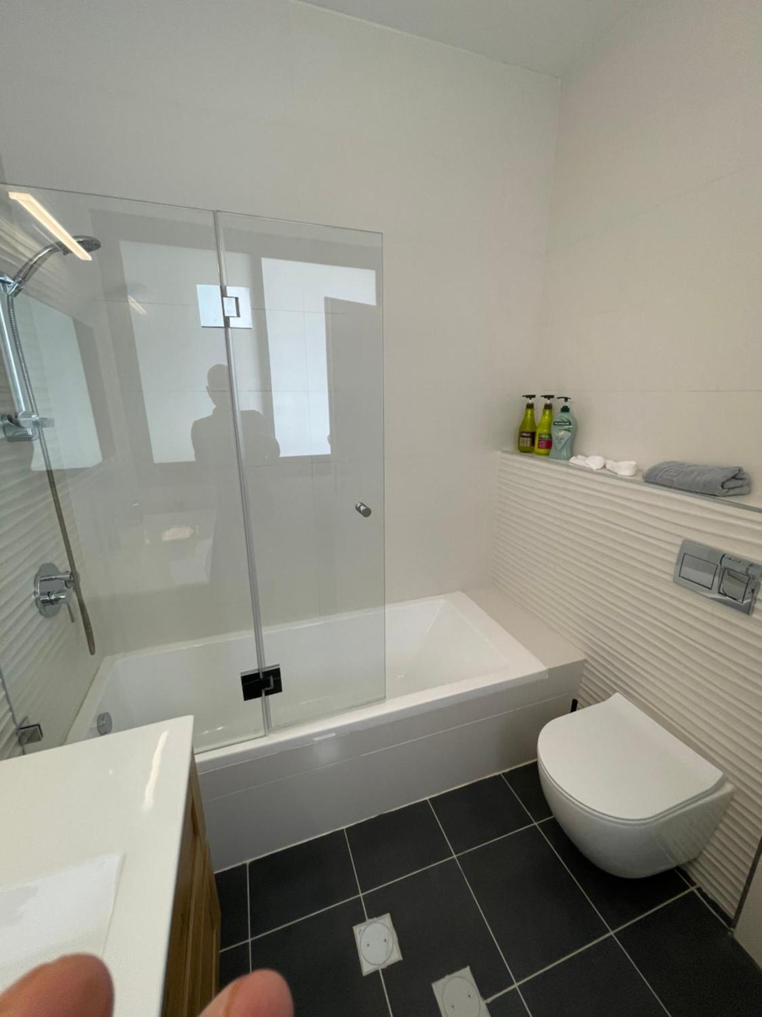 #דירת יוקרה על הים Sunset Beach Apartment# Givat Olga Экстерьер фото